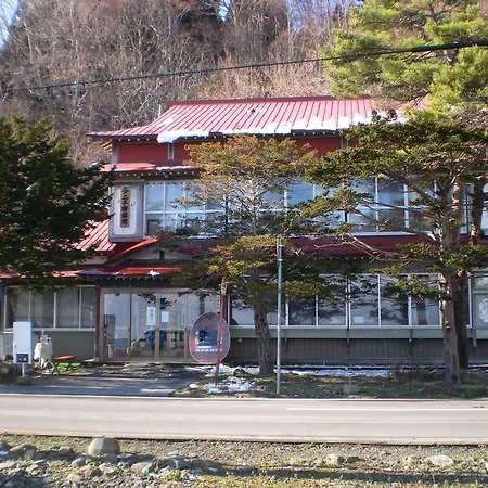 Nihonyanagi Ryokan